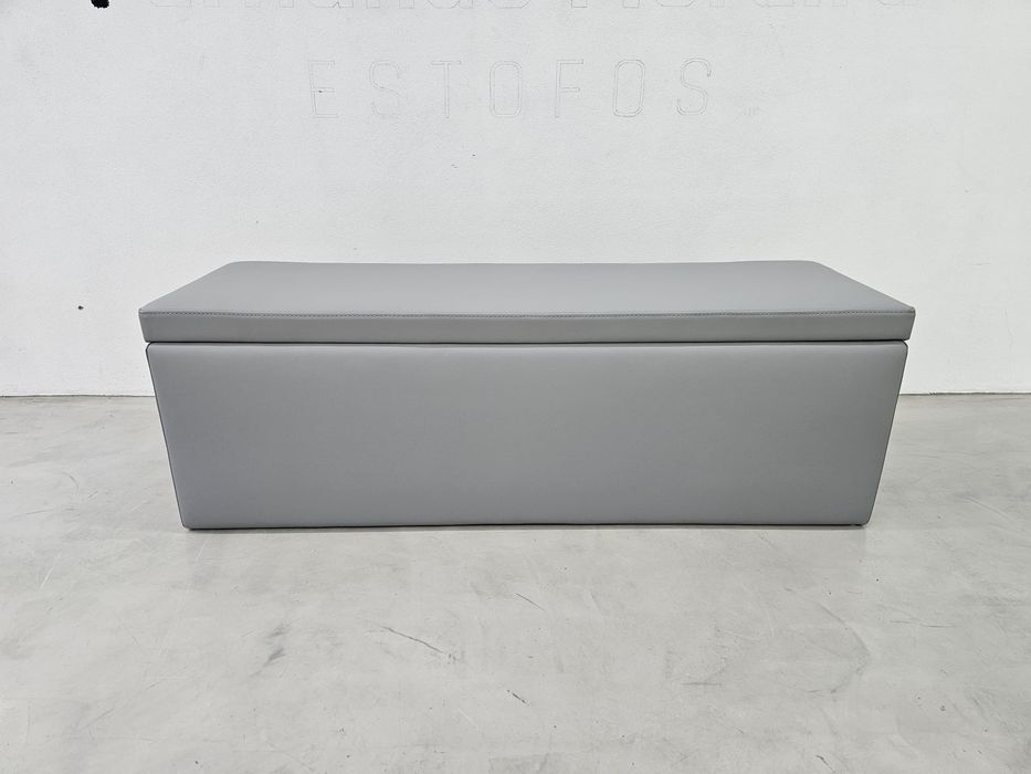 Banqueta em pele sintética