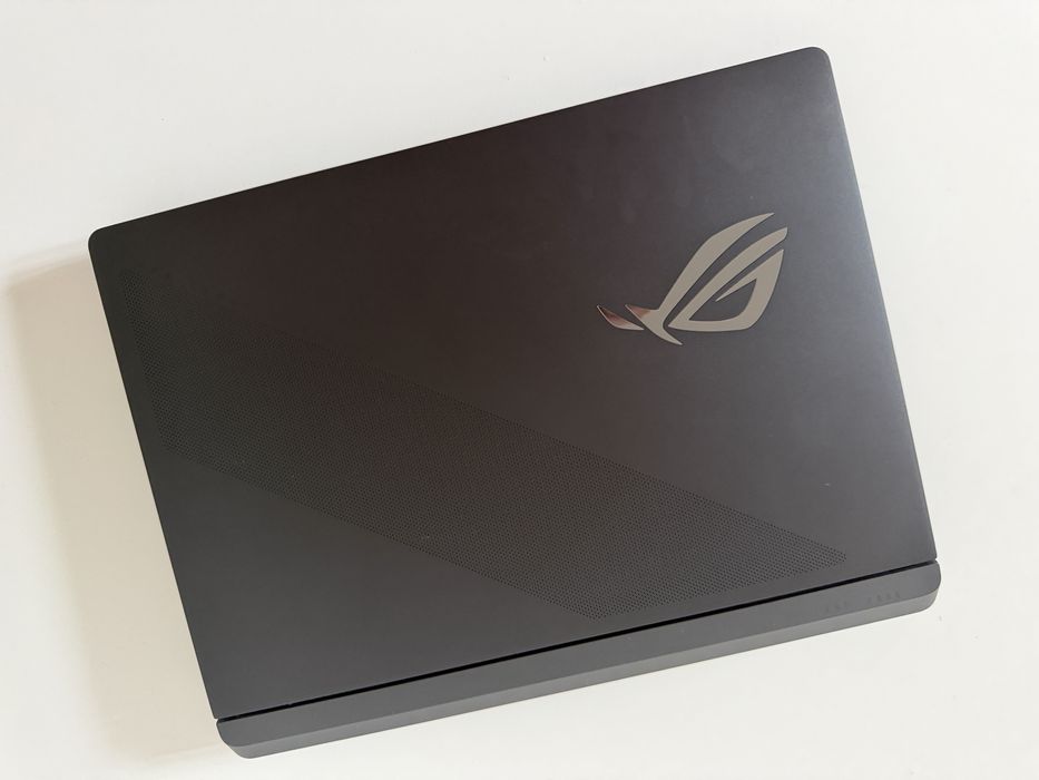 ASUS Rog Strix Scar 16 rtx 5080 top laptop nebula display