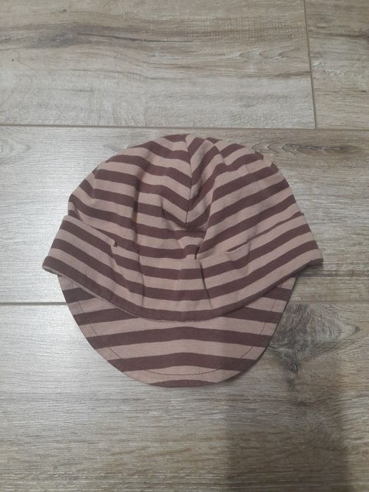 Czapka z daszkiem dla chłopca