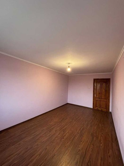 Продаж 2-кімнатної квартири по вул. Каховська, 8 - зображення 1