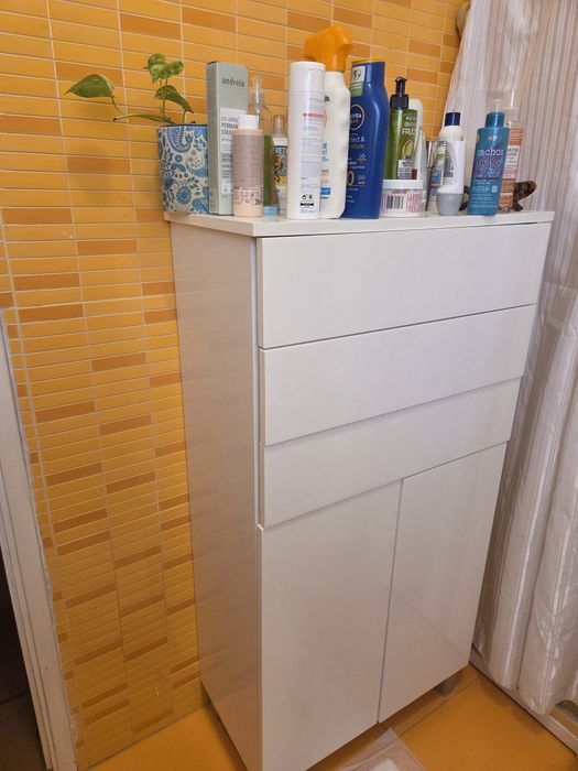 Vendo move de wc