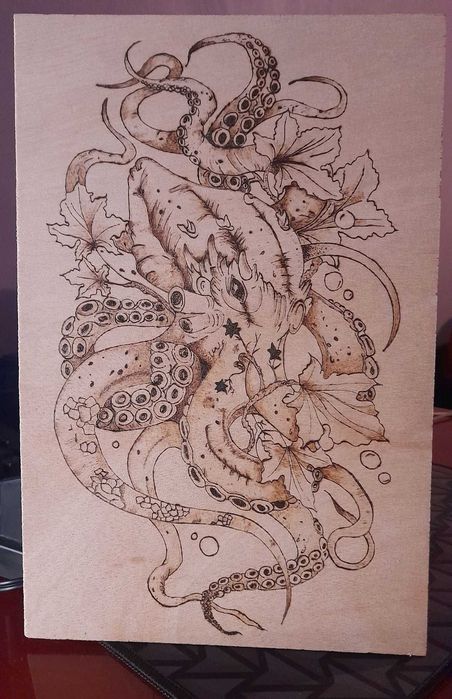 Trabalhos queimados na madeira , á mão - personalizaveis