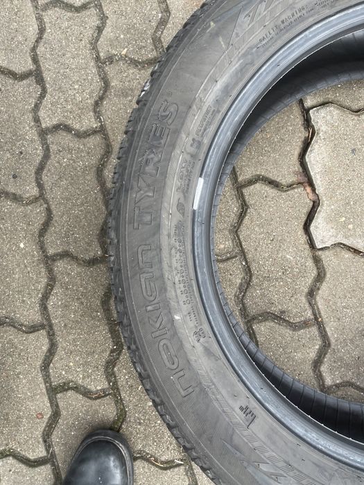 Opony zimowe nokian 235/55/19