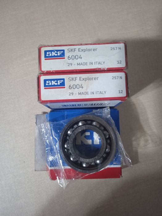 Підшипник 6004 SKF
