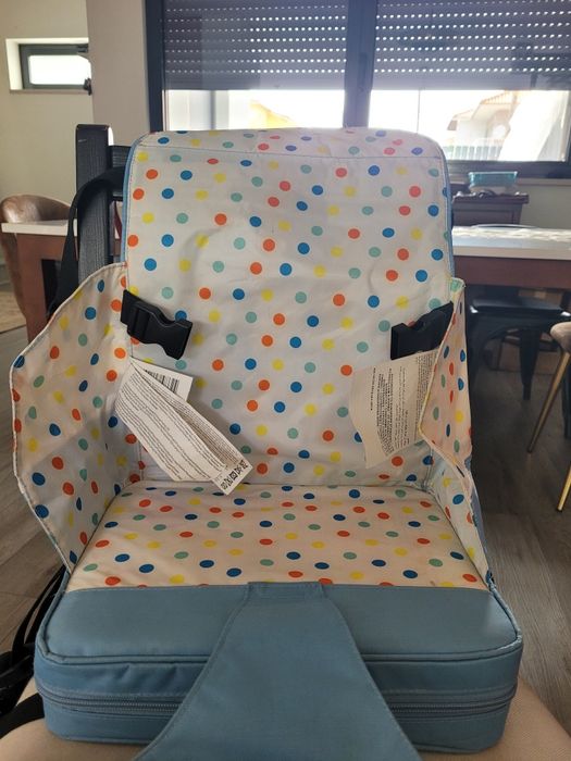 Cadeira de refeição portatil