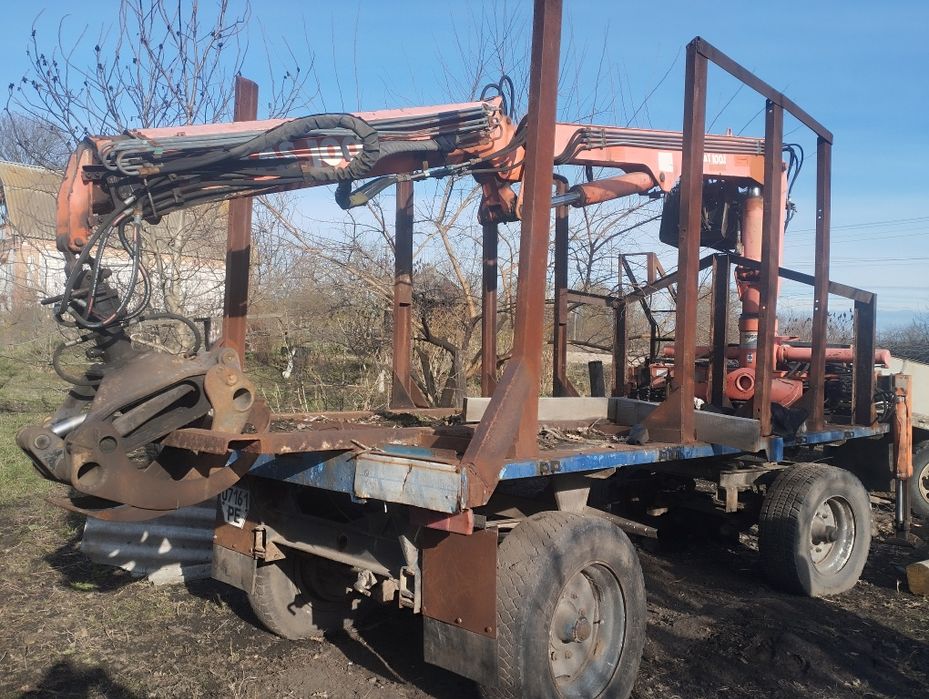 Продам прицеп з маніпулятором