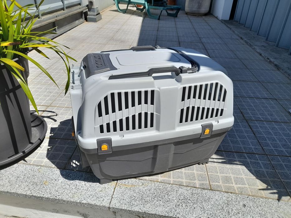 Caixa de transporte animal Skudo 4