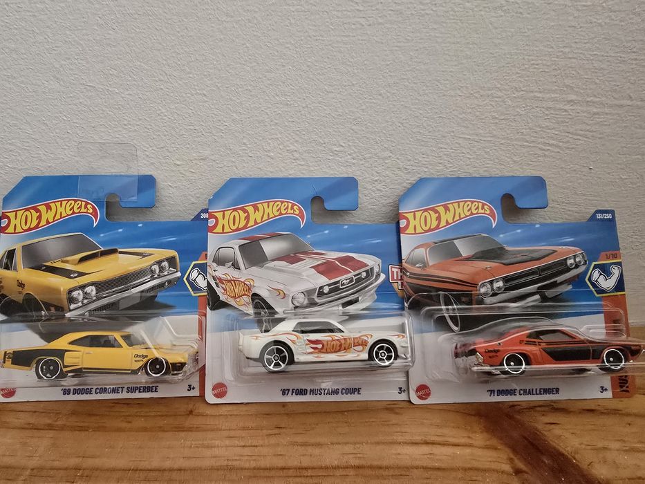 Hot Wheels - Ler Descrição