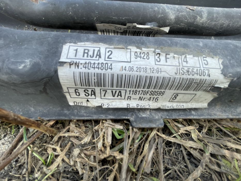 Подрамник на спринтер 907 привезений з европи