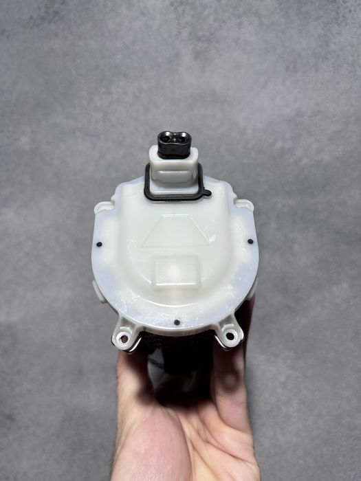 (курок) увімкнення для Dyson V7 – новий