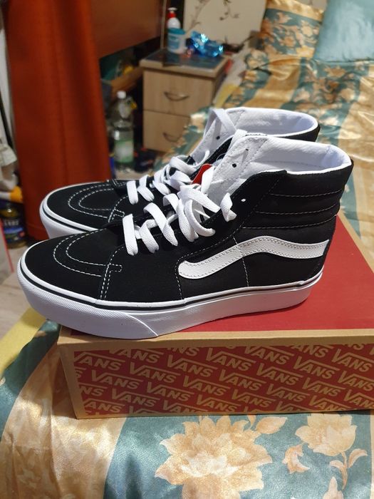 Trampki Vans Nowe 39