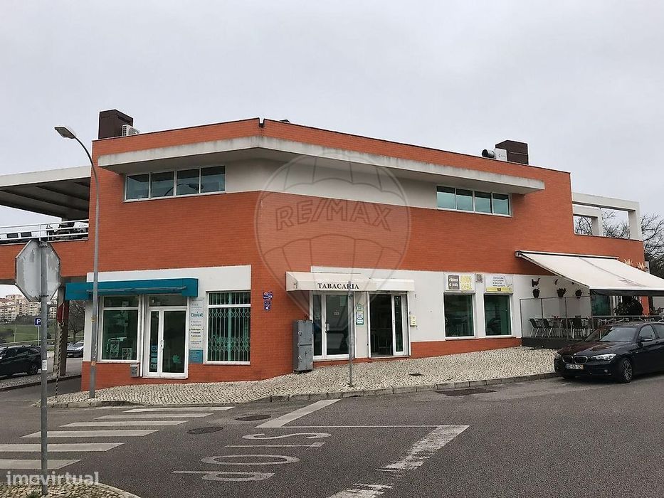 Store for rent
