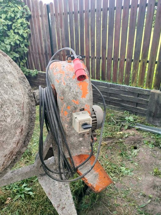 Sprzedam betoniarkę 400V