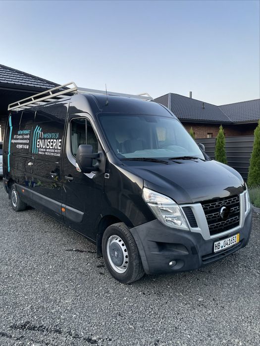 Свіжопригнаний Renault Master