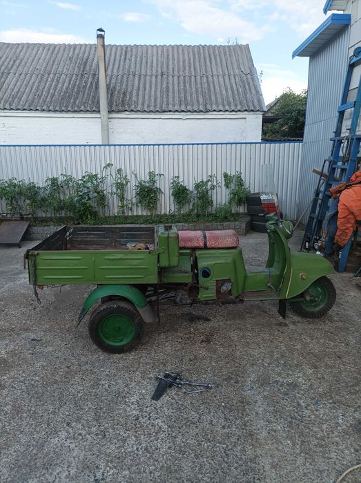 Продам мотороллер муравей