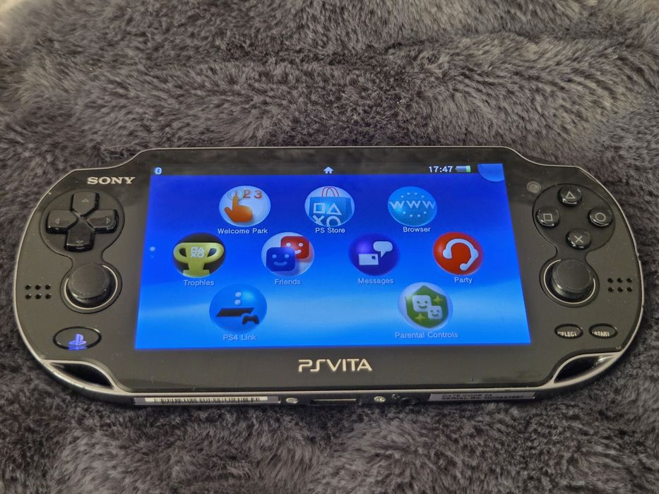 Playstation VITA PCH-1004