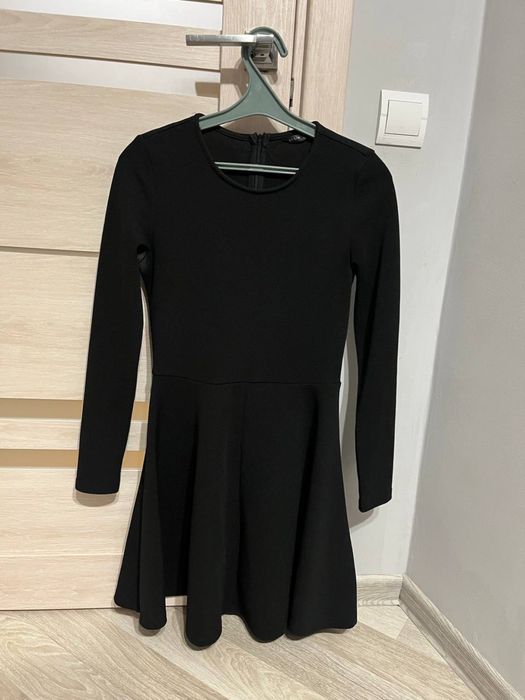 Сукня чорне нарядне