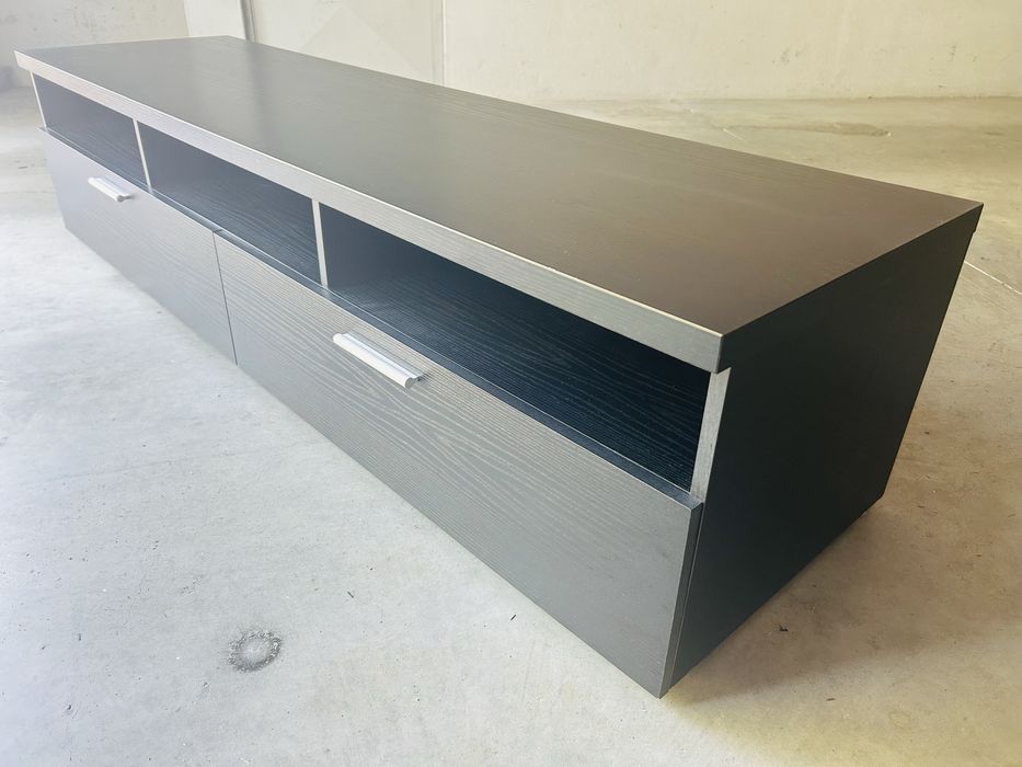 Movel de sala para TV - Comp. 1,80m x Altura 0,40m x Prof. 0,49m