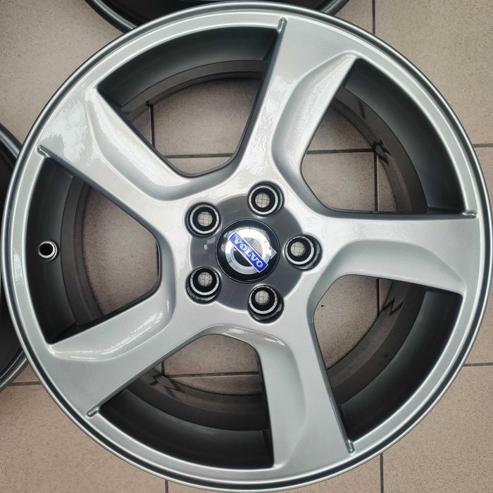 FELGI Aluminiowe 17'' (A102/26)  Volvo S60, V60, V70, S80, V40, S40   7x17  5x108
