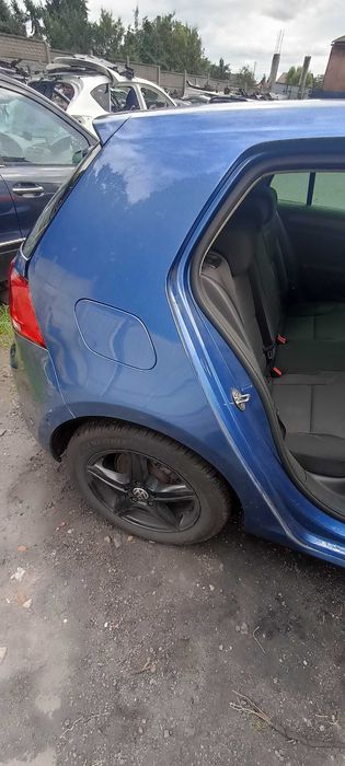 ćwiartka tył tylna błotnik vw golf VII 1.6 tdi lak la5J