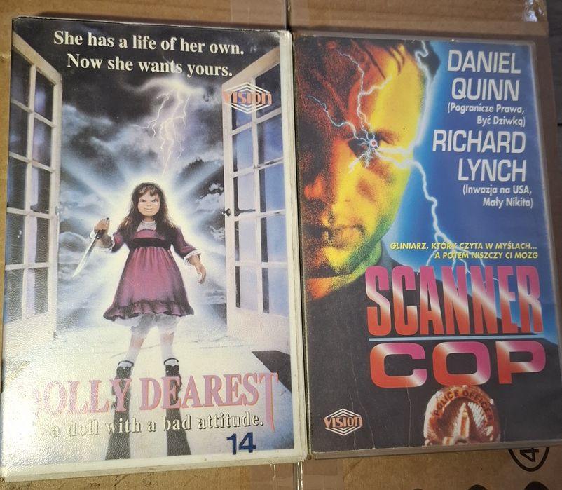 Ukochana laleczka i Scanner Cop. Kasety VHS.