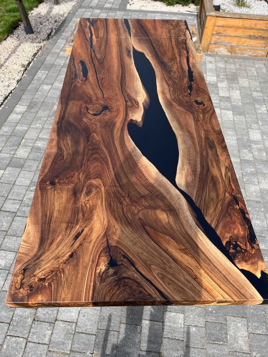 Loftowy stół do jadalni orzech włoski żywica epoksydowa dostawka #35