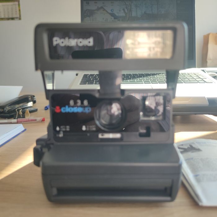 Polaroid aparat 636 closeup