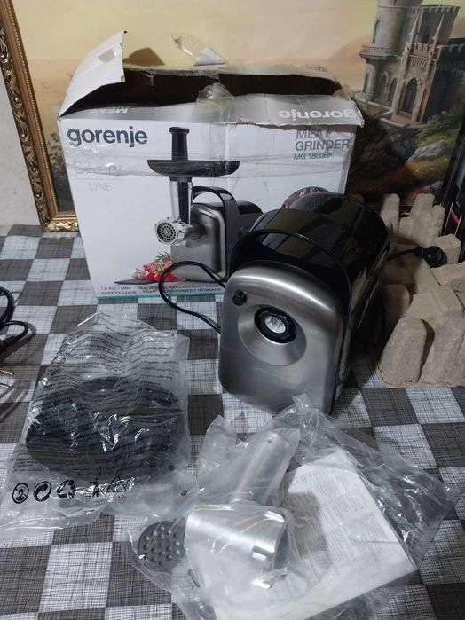мясорубка Gorenje новая