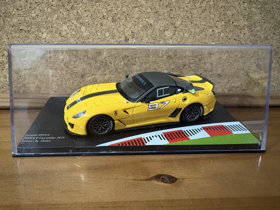 1/43 miniaturas ferrari racing - novas