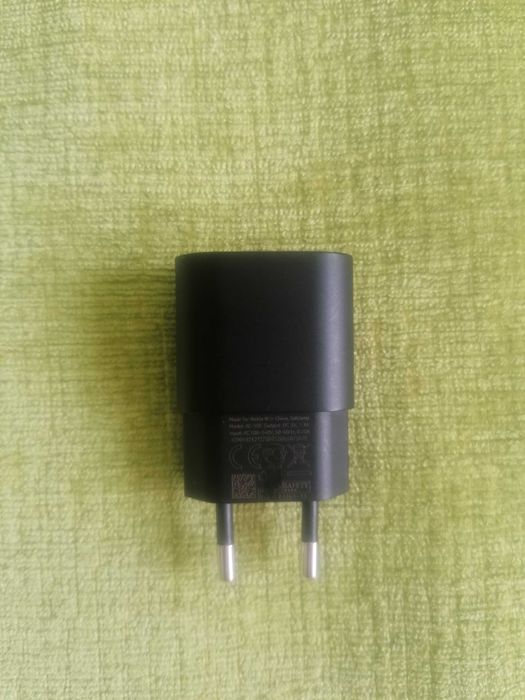 Kabel Samsung PCB200BBE kopia modelu ATADM10EBE(E250, D900)z ładowarką