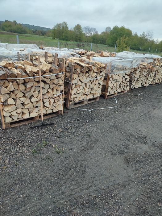 Drewno kominkowe opałowe suche sosna grab brzoza dąb