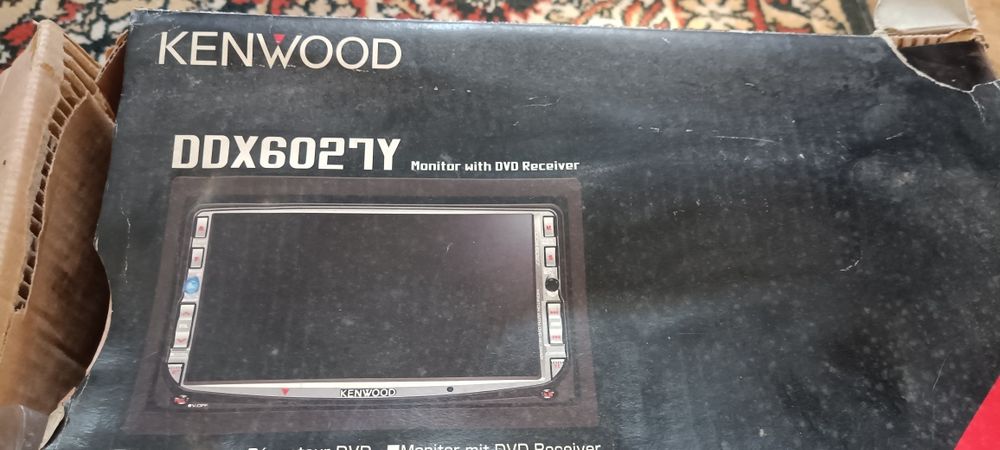 Продам магнитолу KENWOOD DDX6027 Продаю из за того что екран разбился