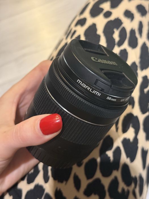 Об’єктив Canon Zoom Lens EF-S 18–55 м