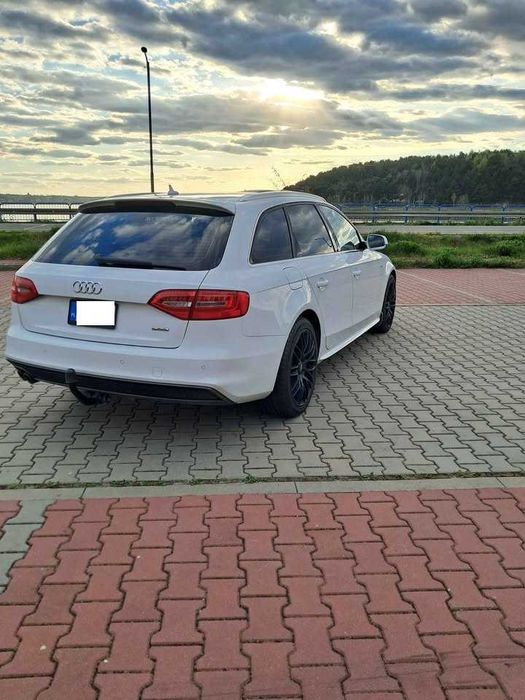 Audi a4b8 Avant Quattro s-Line 2.0TDI 150km