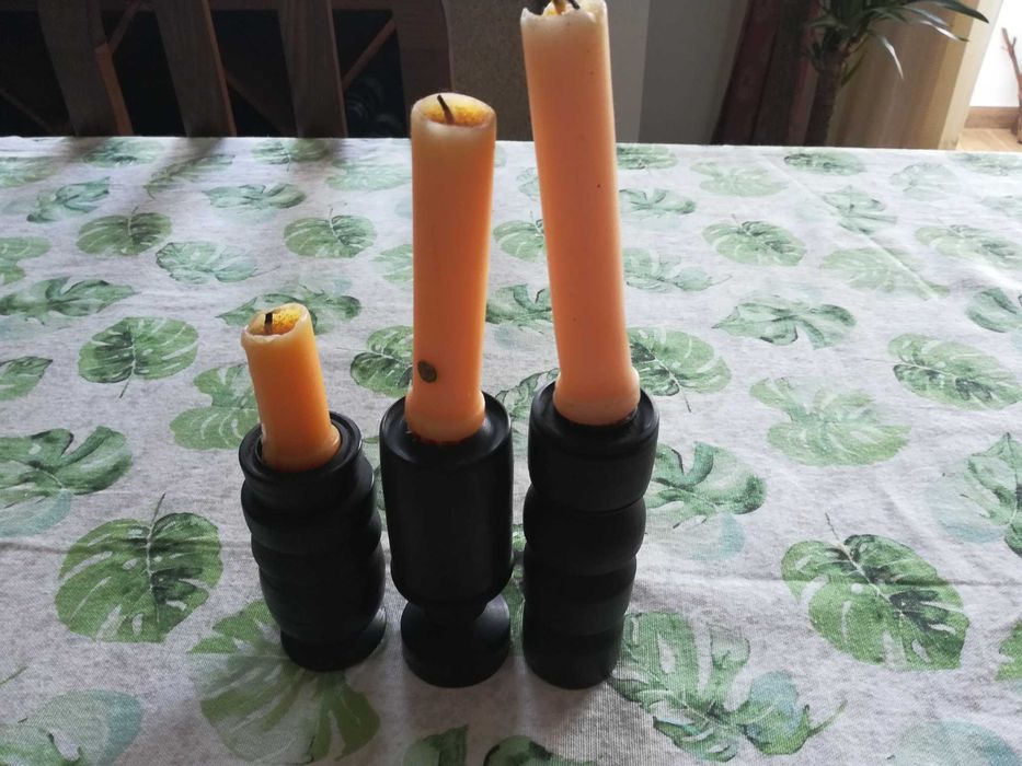 Castiçais de madeira, antigos