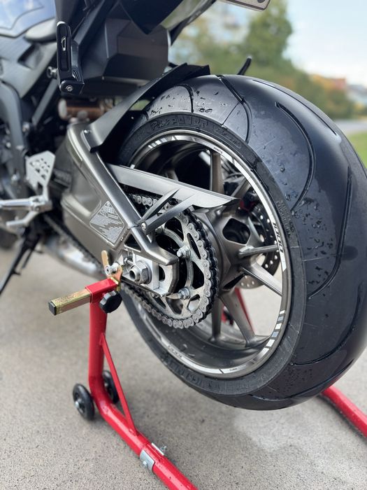 Спортбайк BMW s1000 rr