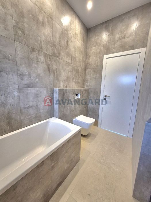 Таунхаус з ремонтом, с.Нові Петрівці, Київська обл.