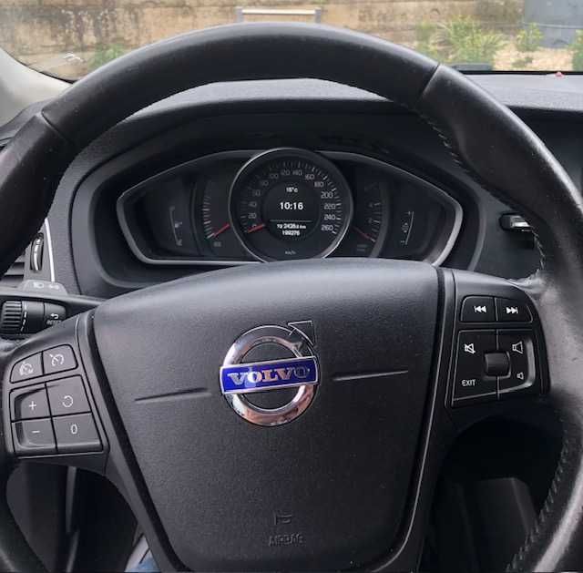 VOLVO V40-D2 de 2016