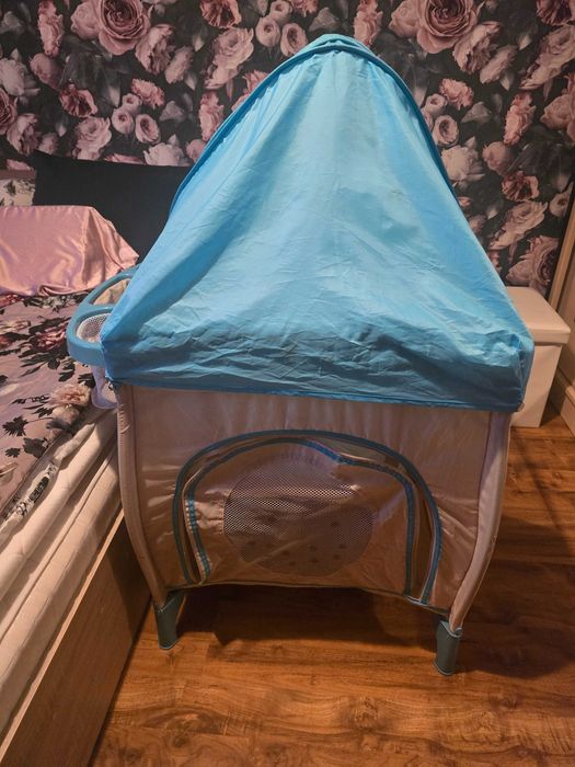 Łózeczko transportowe Sunbaby + kokon