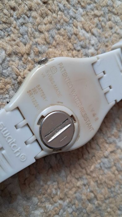 Zegarek szwajcarski Swatch LV48