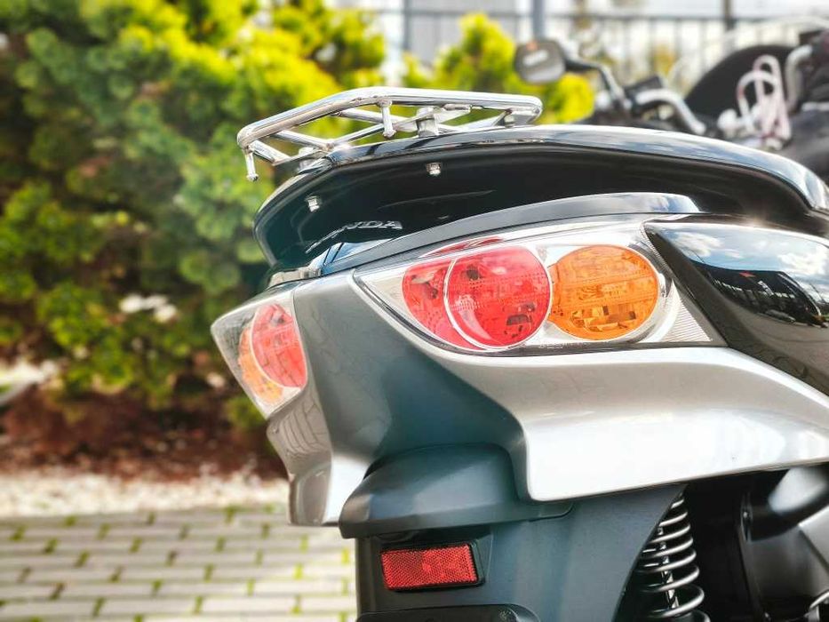 Макси-Скутер Honda Forza 250 Z MF10 ABS  2011рік пробіг: 20 909 км