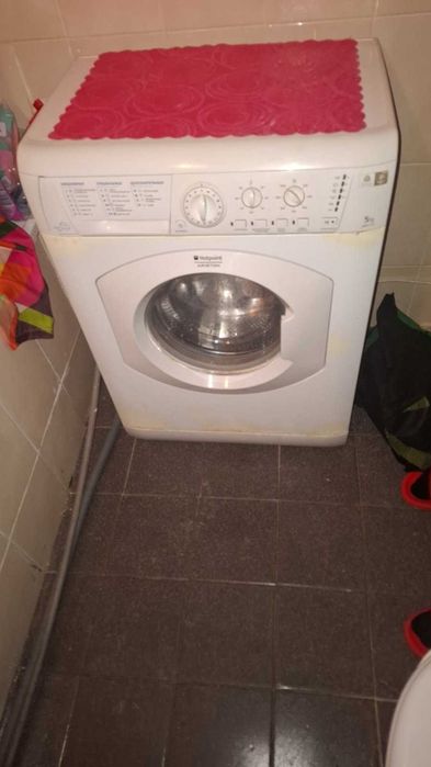 Продам стиральную машинку Аристон б/у