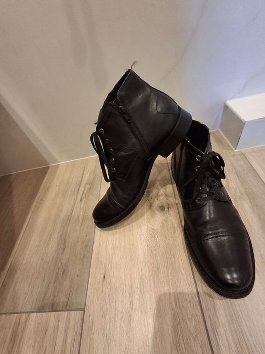 Buty skórzane Lasocki 42