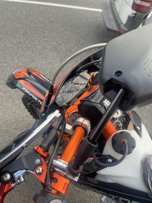 Мотоцикл EXDRIVE ProFactofy 300