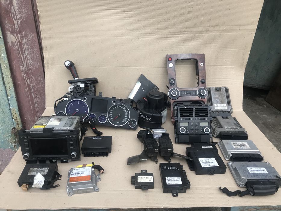 Електроніка блок управління Volksvagen Touareg 7L Таурег 1 5.0 V10