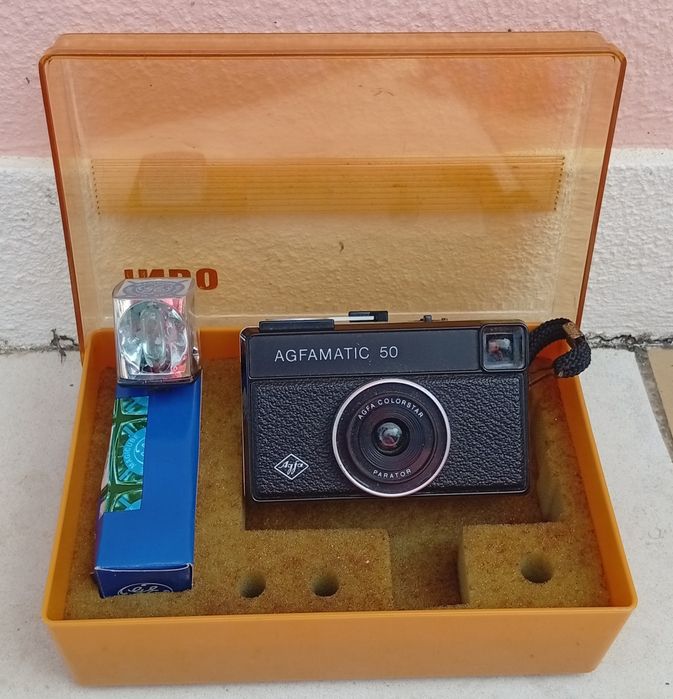 Máquina fotográfica AGFA na caixa original