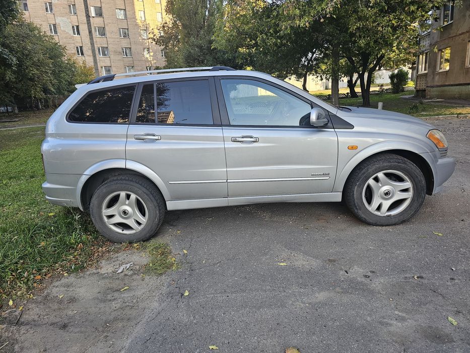 Продам авто Ssangyong для військових