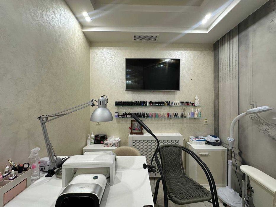 Продаж салону 54м2 з орендарями. Ремонт. ЖК ''Буча Квартал''. ID:313