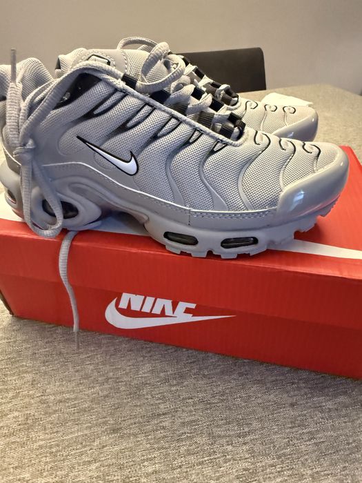 sapatilhas nunca usadas Tn nike