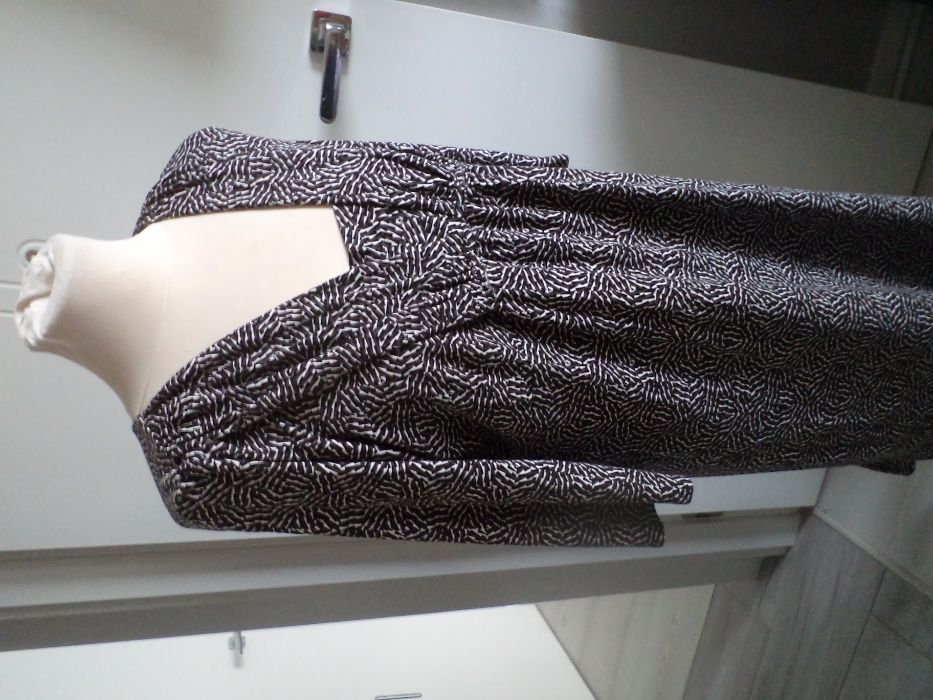 elegancka sukienka/ roz 46/48